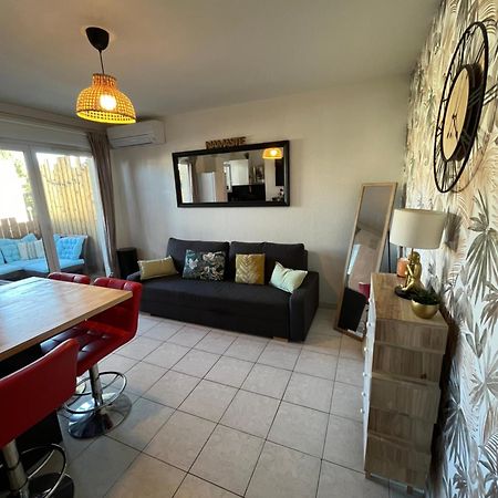 Joli T2/ Tram/ Clim/ Parking/ Wifi/ Piscine Apartment มงต์เปอลิเยร์ ภายนอก รูปภาพ